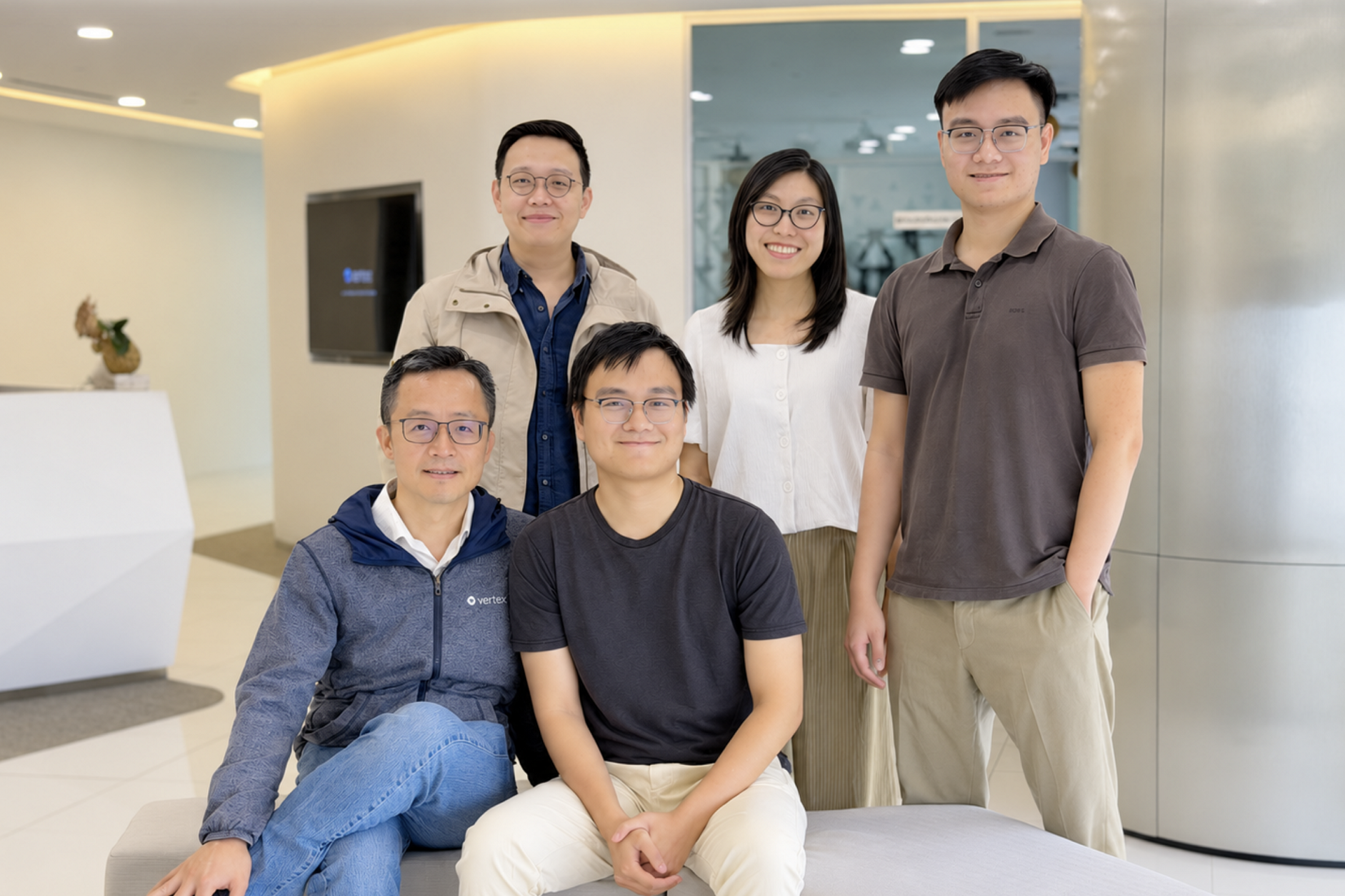 Startup AI của người Việt huy động 3 triệu USD phát triển 'trí tuệ tự cải thiện'