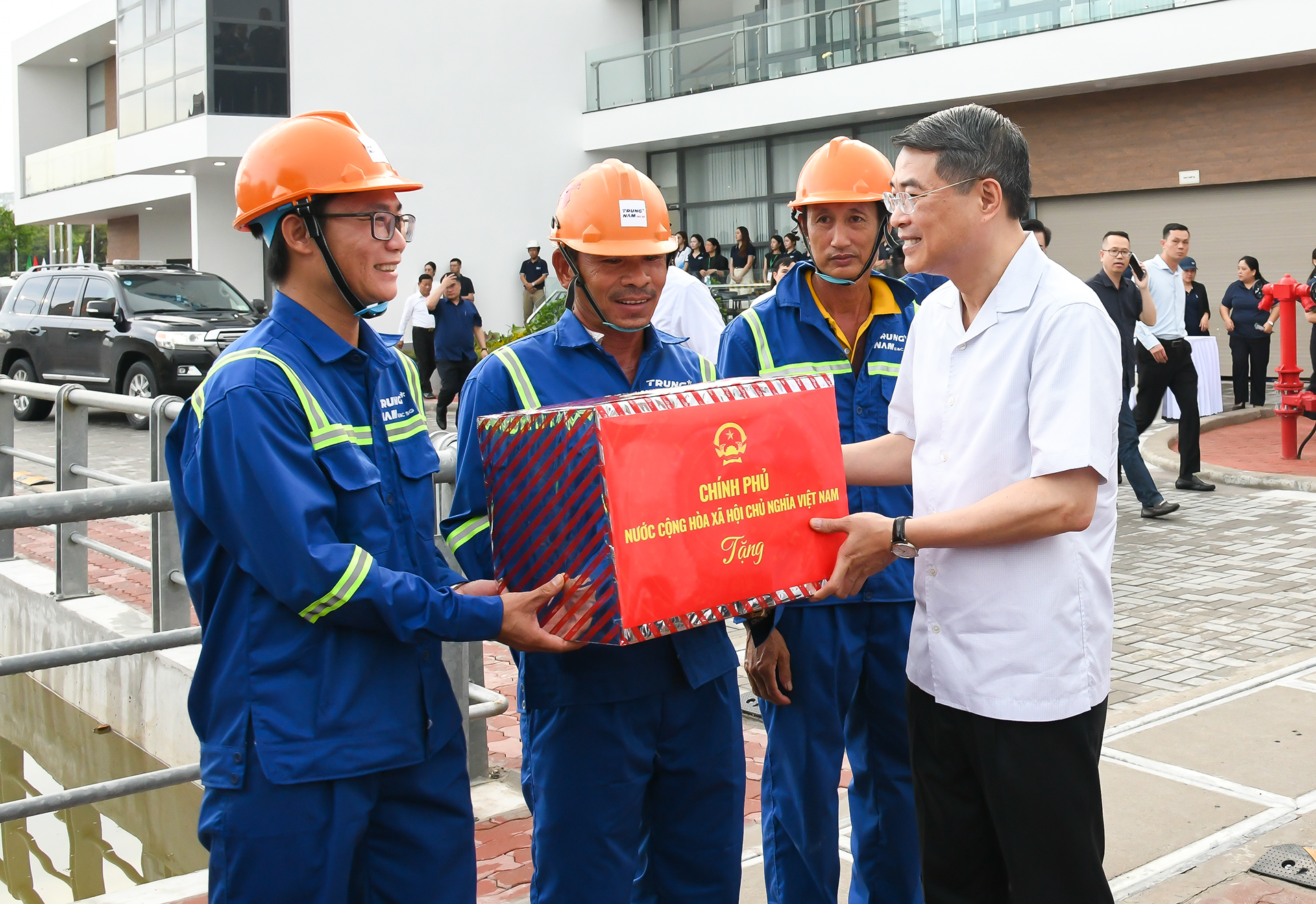 Thủ tướng Lê Minh Hưng