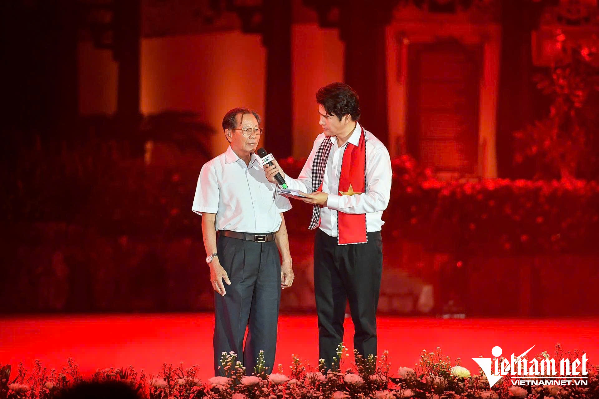 W-đêm nhạc.jpg