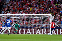 Barrios Atletico MU.jpg