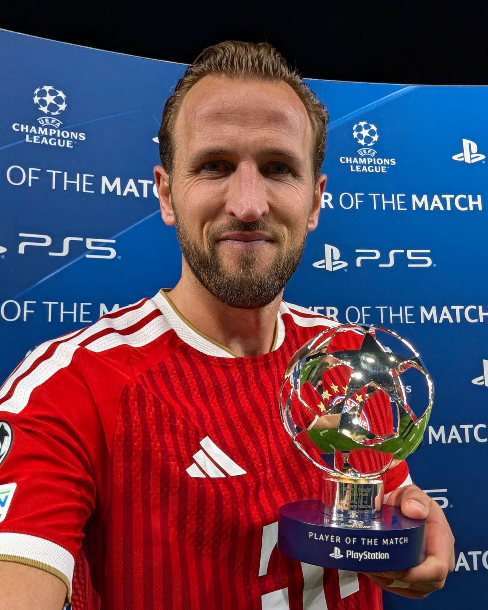 https://static-images.vnncdn.net/vps_images_publish/000001/000003/2026/10/14/harry-kane-239.jpeg