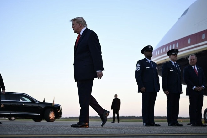 Ông Trump nói sẽ 'giải quyết' Houthi sau cuộc bầu cử giữa nhiệm kỳ tại Mỹ