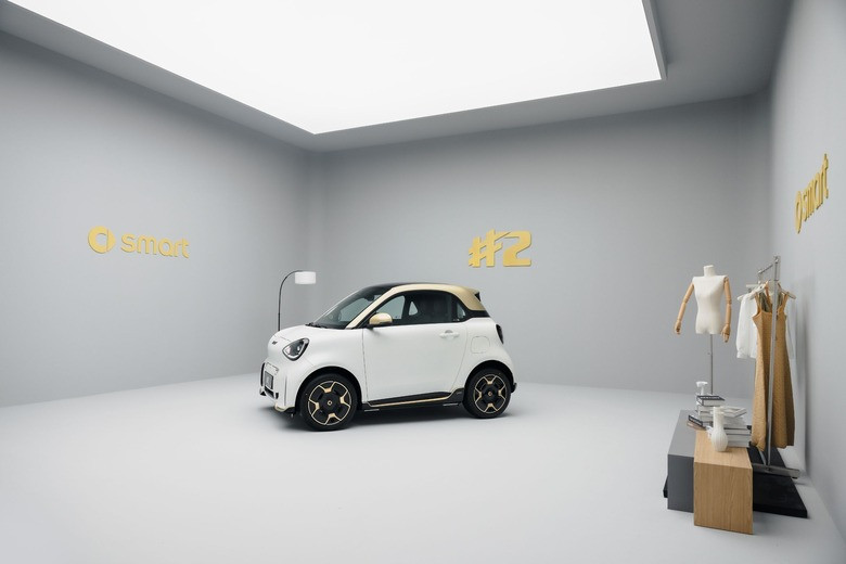 Smart Hashtag2 Couture Edition 2.webp