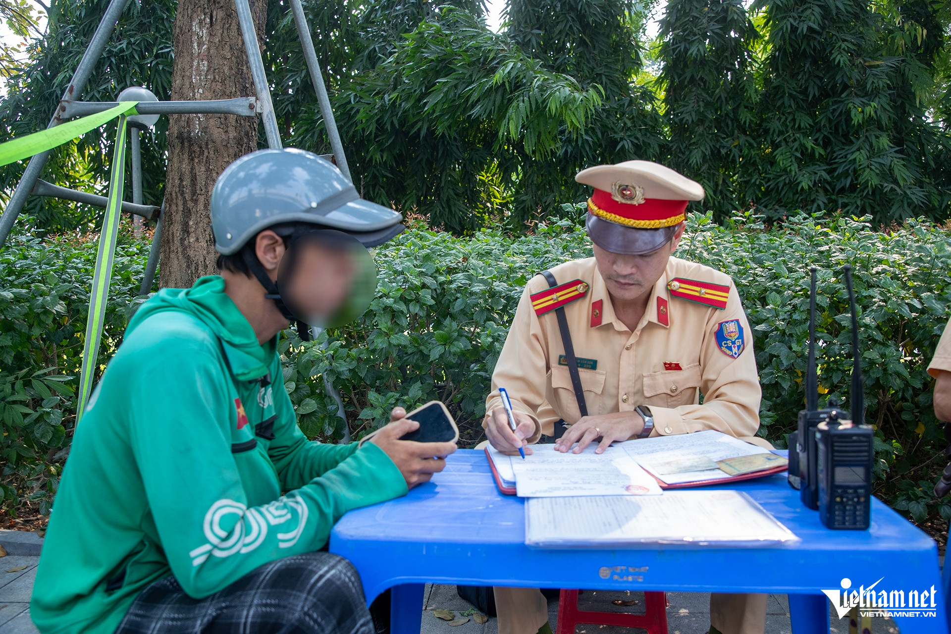 W-Pham Van dong 5 HIEU2931 sao chép.jpg