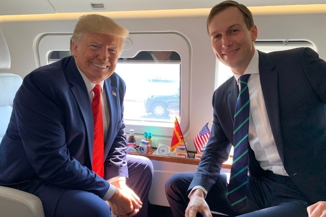 Con rể ông Trump bị kiện vì lo ngại xung đột lợi ích khi làm đặc phái viên Mỹ