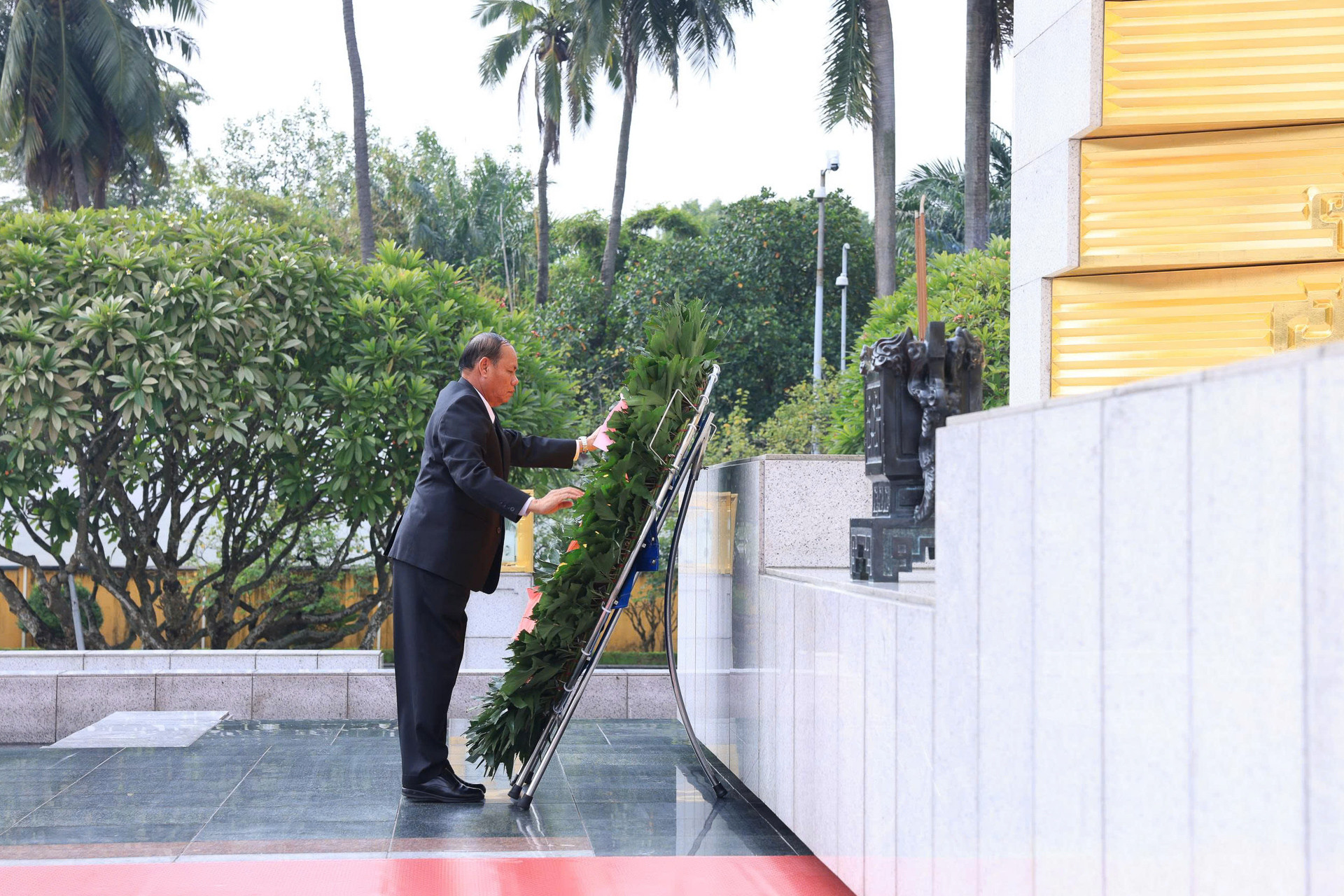 Đài LS 4.jpg