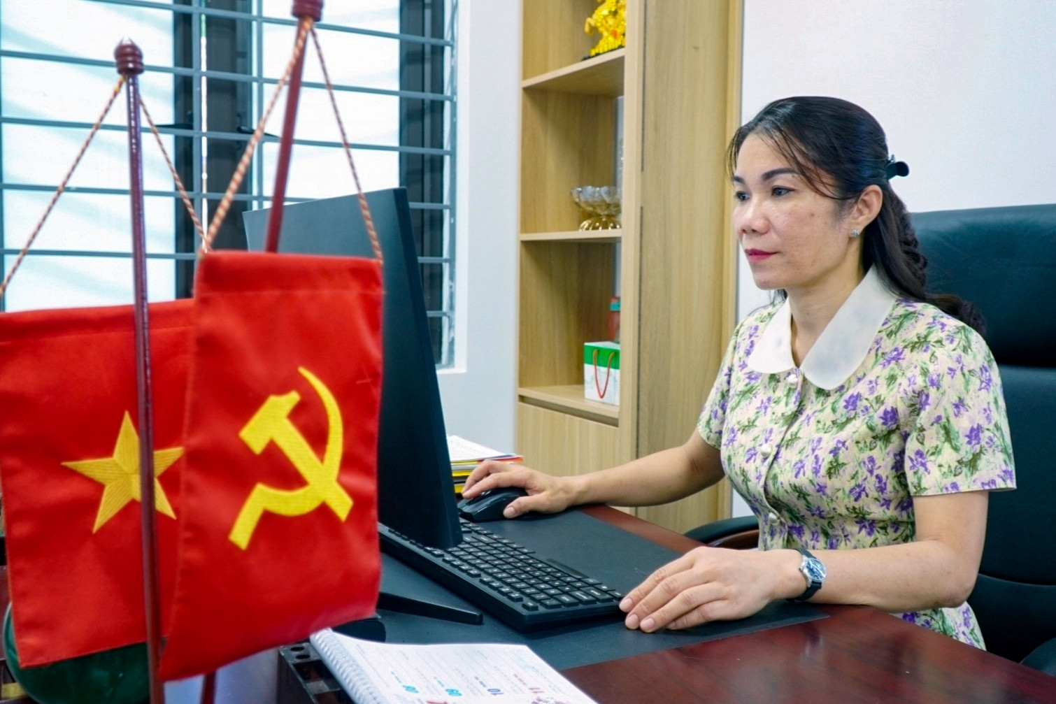 Không tuyển được người mới, nguồn cán bộ luân chuyển cũng không còn