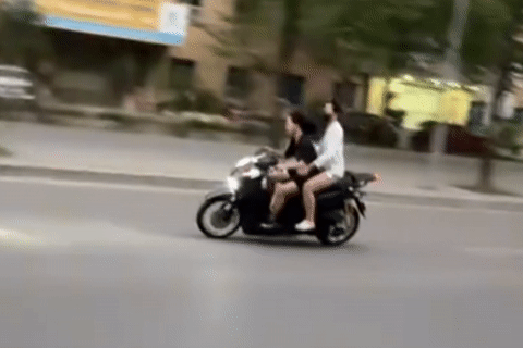 Hai cô gái đi SH lạng lách ở Hà Nội bị phạt hơn 36 triệu đồng