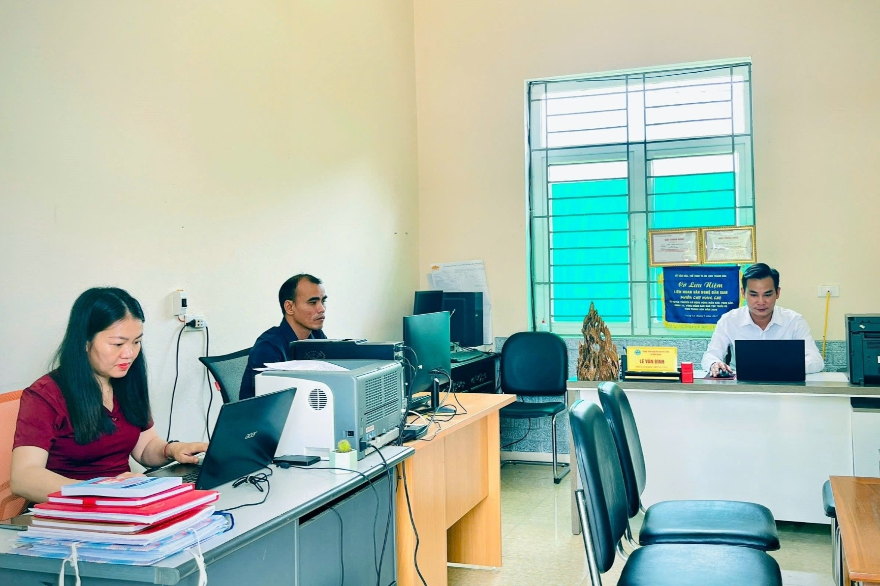 Thanh Hóa kiến nghị tháo gỡ khó khăn cho viên chức