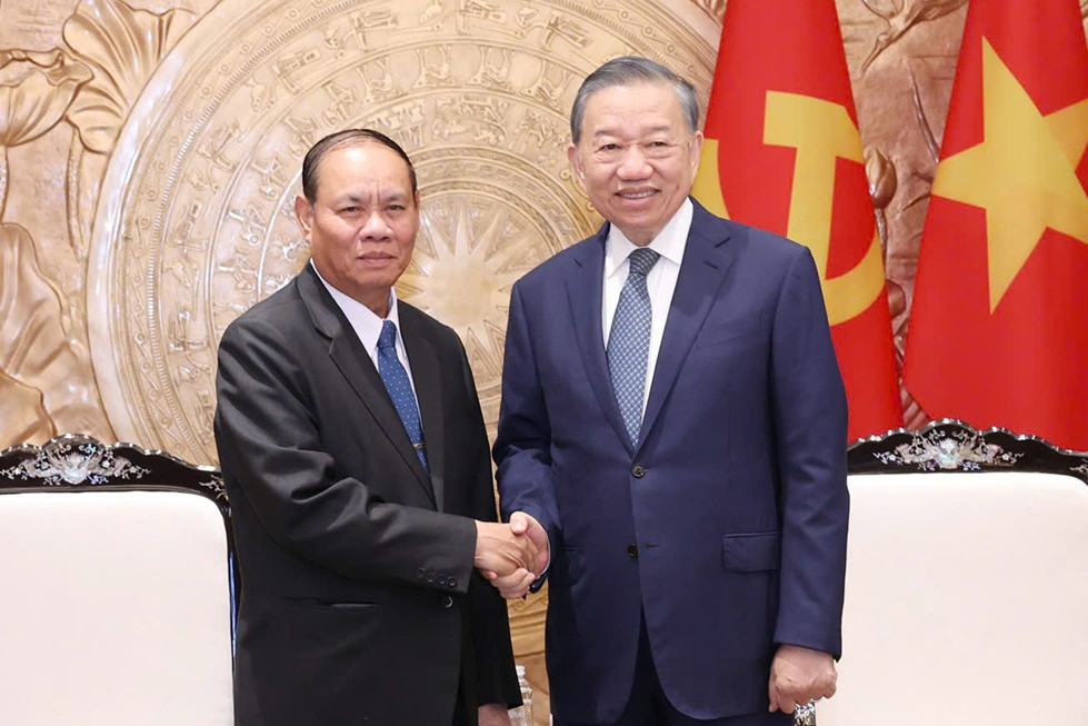 Tổng Bí thư, Chủ tịch nước: Quan hệ Việt-Lào là tài sản vô giá của hai dân tộc