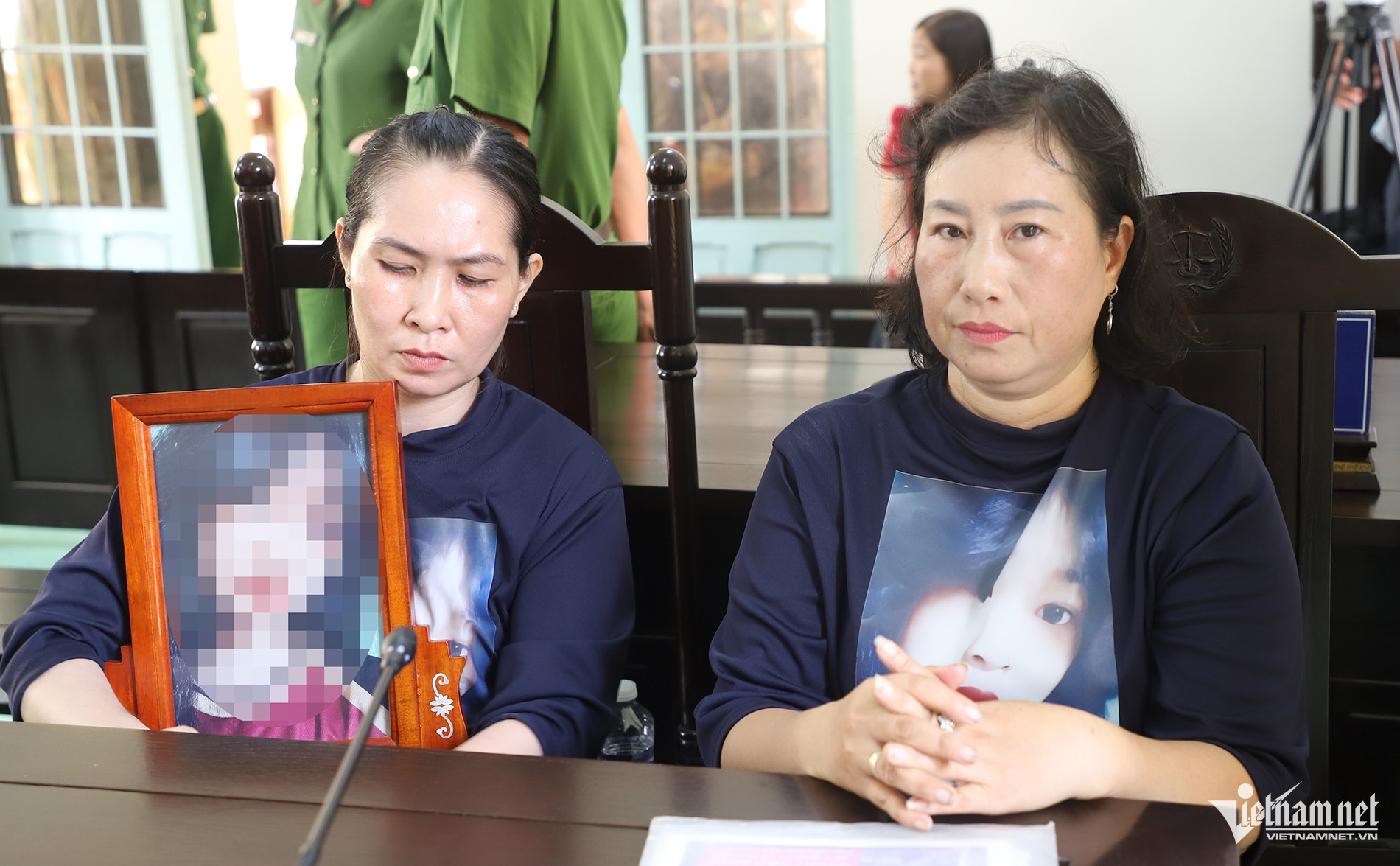 W-00 Bảo Trung.jpg