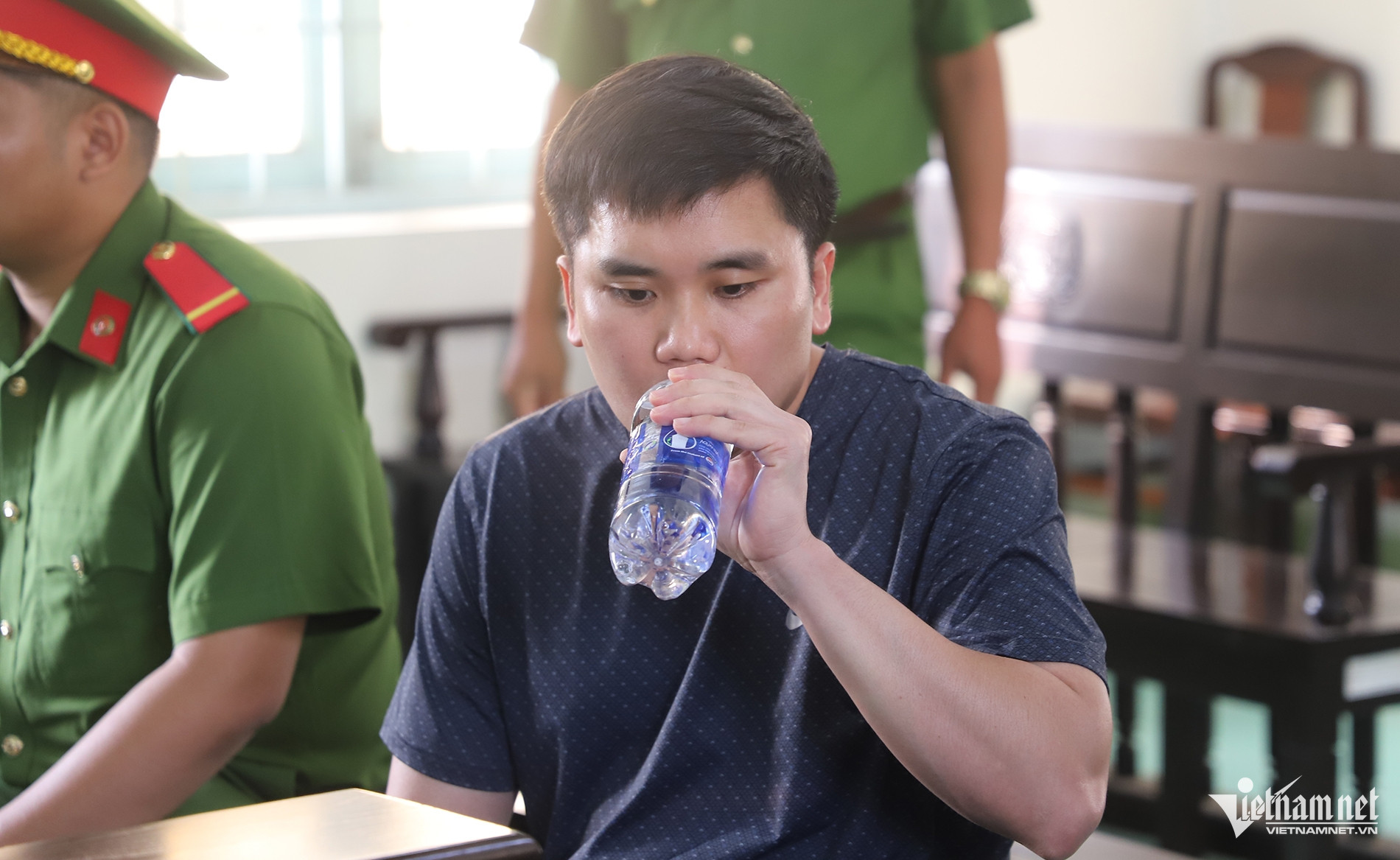 W-Bảo Trung 4.jpg