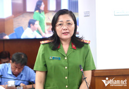 W-Công an TPHCM 01.png