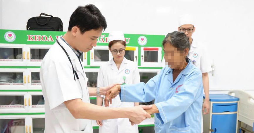 17 bệnh nhân đột quỵ thoát cửa tử nhờ dùng thuốc "vàng" kịp thời