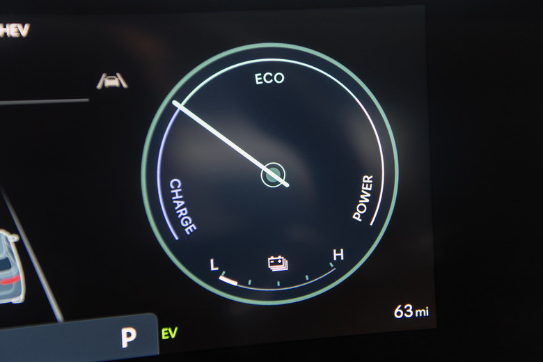 Xe PHEV 2.webp