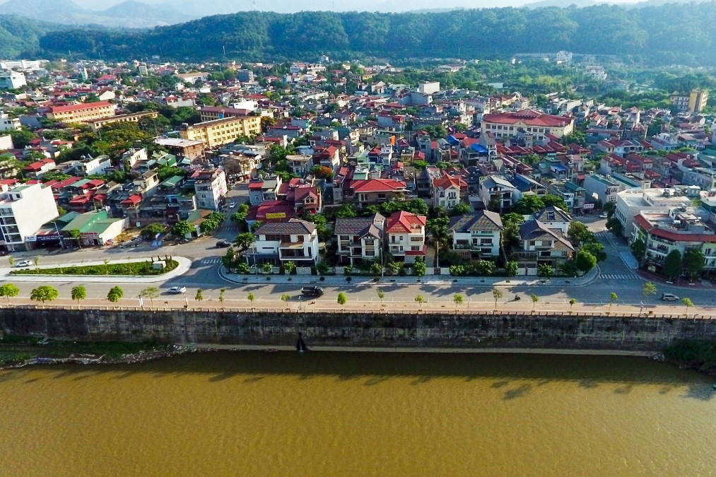 Bị từ chối tách 400m2 đất ở thành 4 thửa, người phụ nữ kiện văn phòng đăng ký đất đai