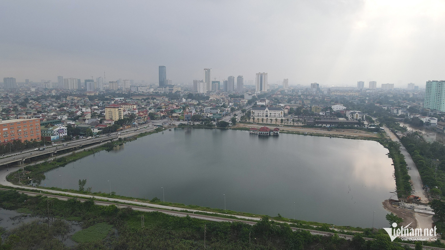 W-hồ cửa nam.JPG.jpg