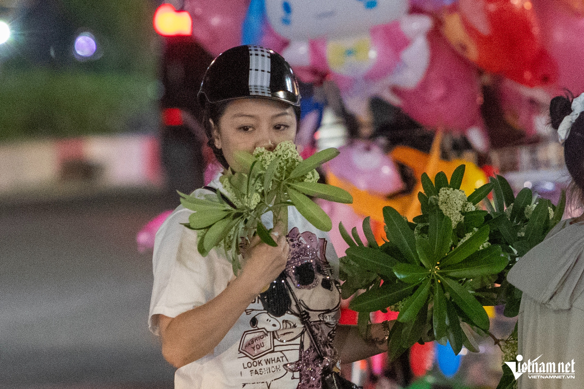 W-hoa sua 17 HIEU3630 sao chép.jpg