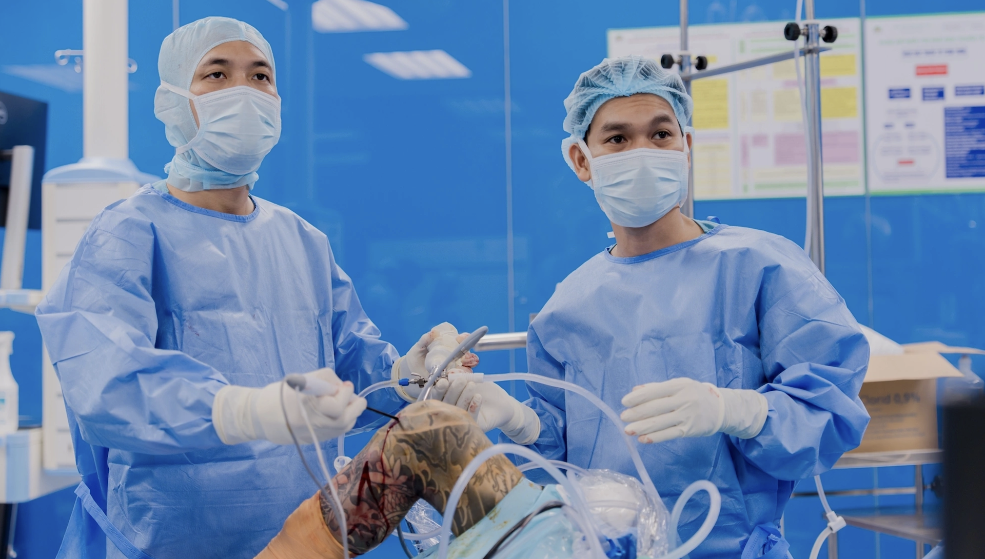 Biến chứng sau mổ thay khớp - nỗi trăn trở của bác sĩ chấn thương chỉnh hình