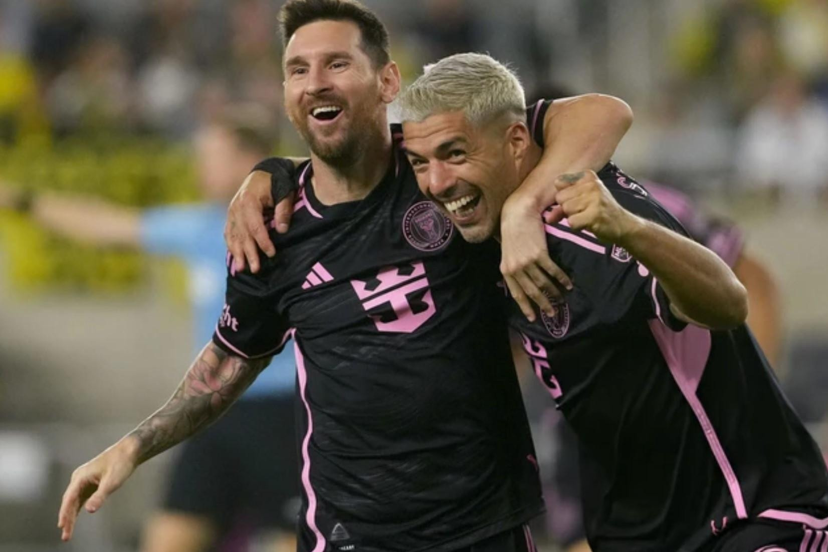 Messi lập cú đúp trong 4 phút, Inter Miami thắng ấn tượng