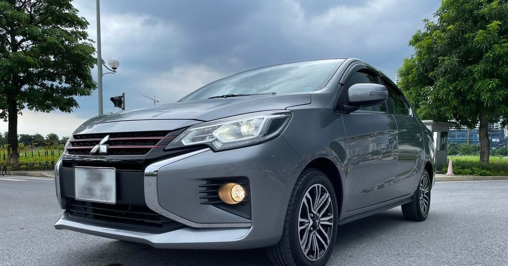 Ngân hàng rao bán cả lô 5 xe ô tô Mitsubishi giá khởi điểm chỉ như 1 xe mới