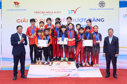 truot bang 2.jpg