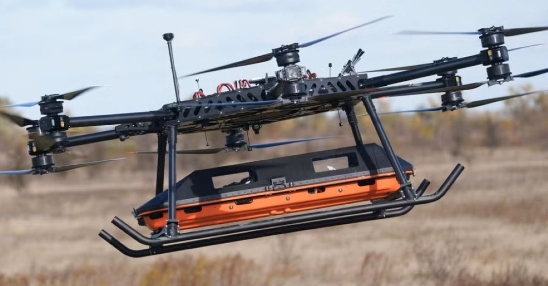 Ukraine ra mắt UAV StarGate cứu thương bay xuyên chiến tuyến đưa thương binh về an toàn