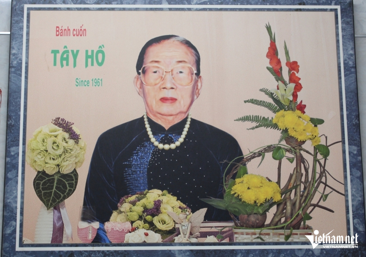 https://static-images.vnncdn.net/vps_images_publish/000001/000003/2026/10/18/w-banh-cuon-3jpg-2312.jpg