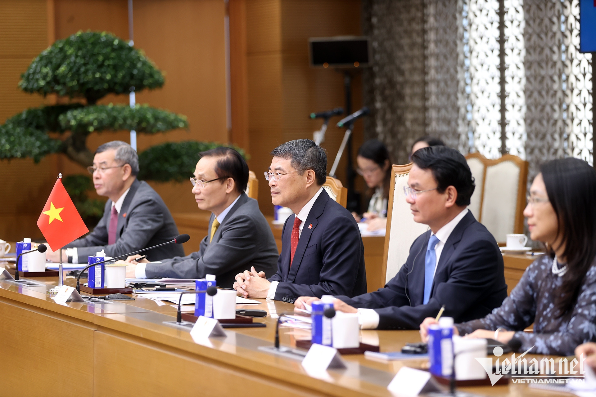 W-HAI_6574.jpg