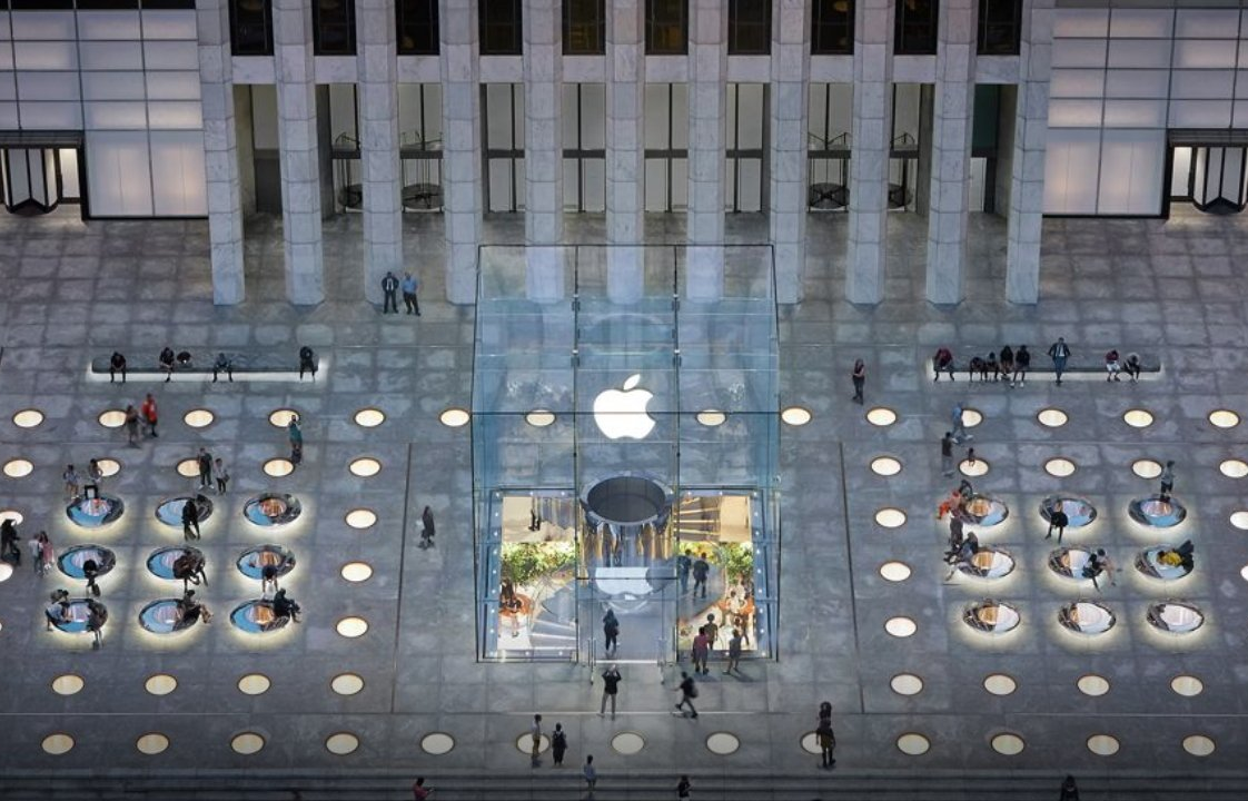 Apple Store đứng trước cảnh không có iPhone Duo để bán trong ngày mở bán?