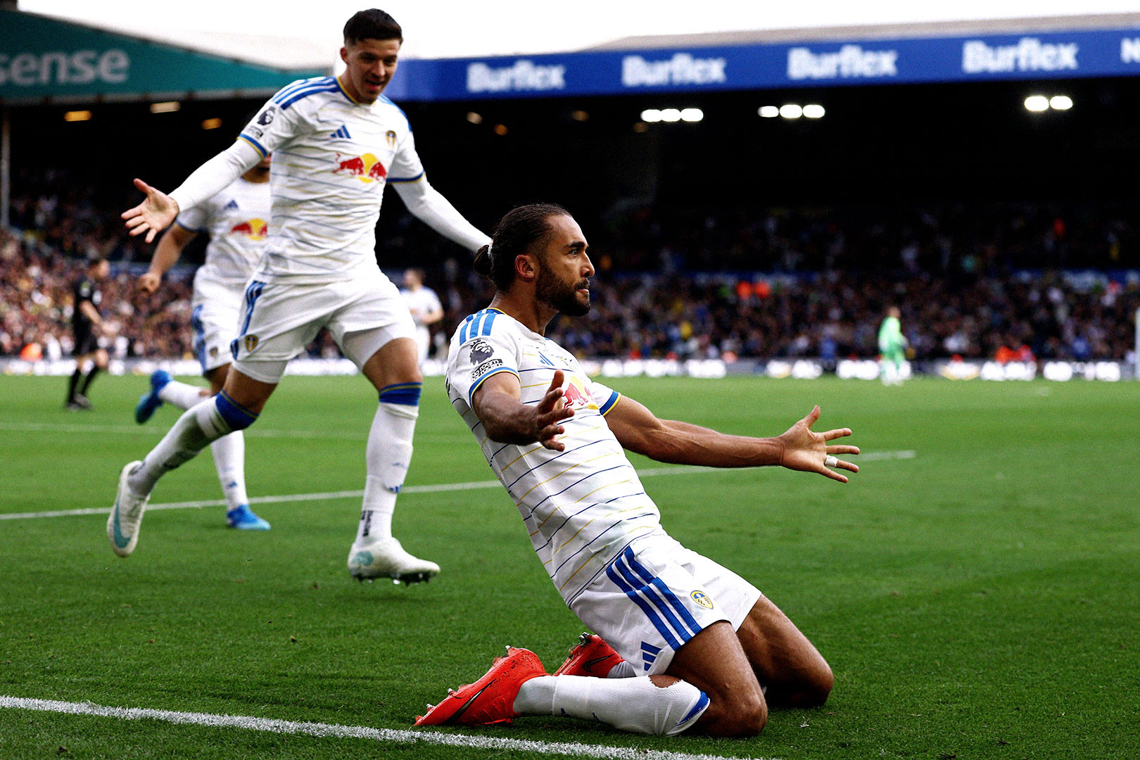 Calvert Lewin Leeds MU.jpg