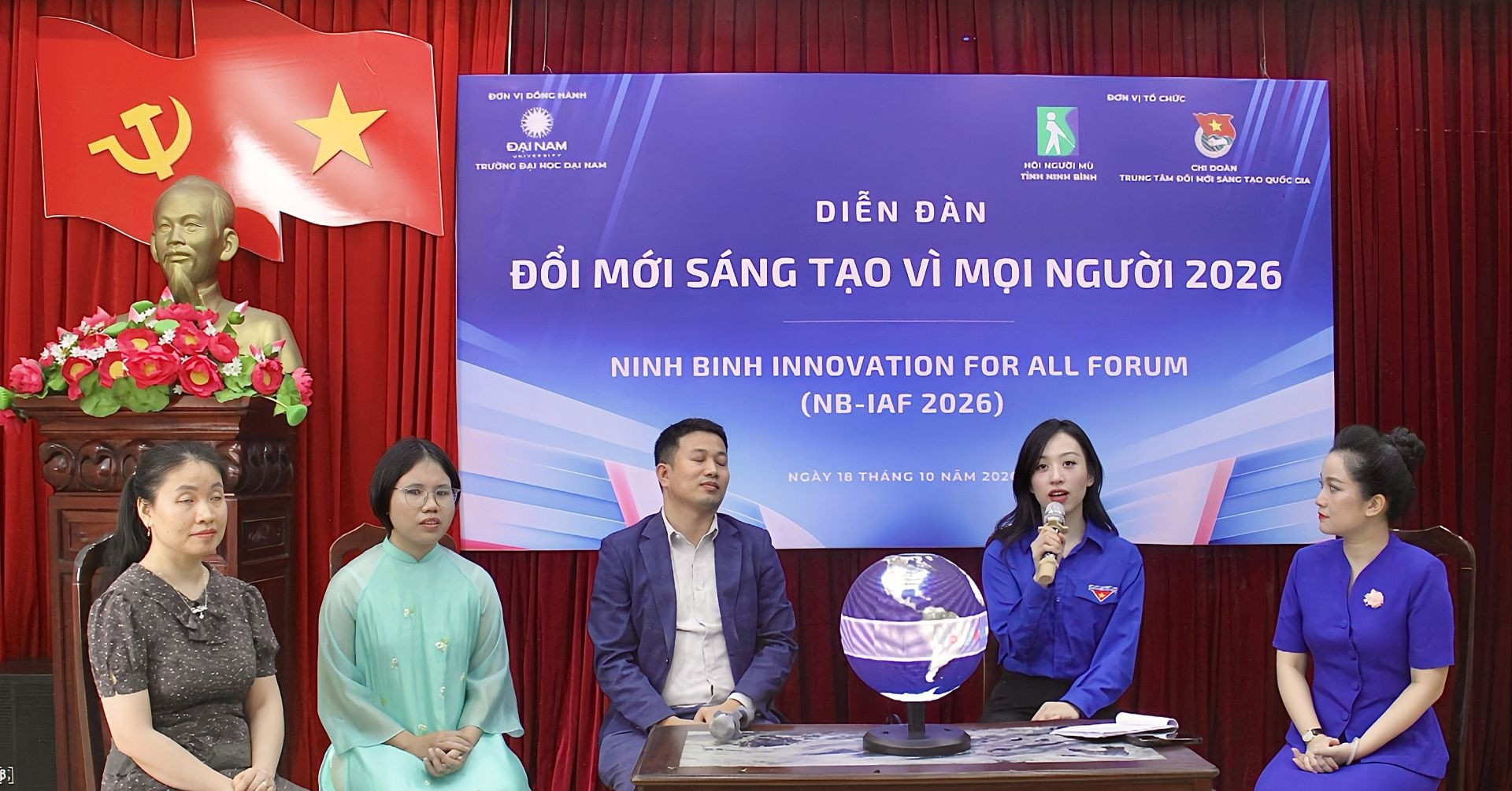 Dùng AI mở rộng cơ hội học tập, việc làm cho phụ nữ khiếm thị