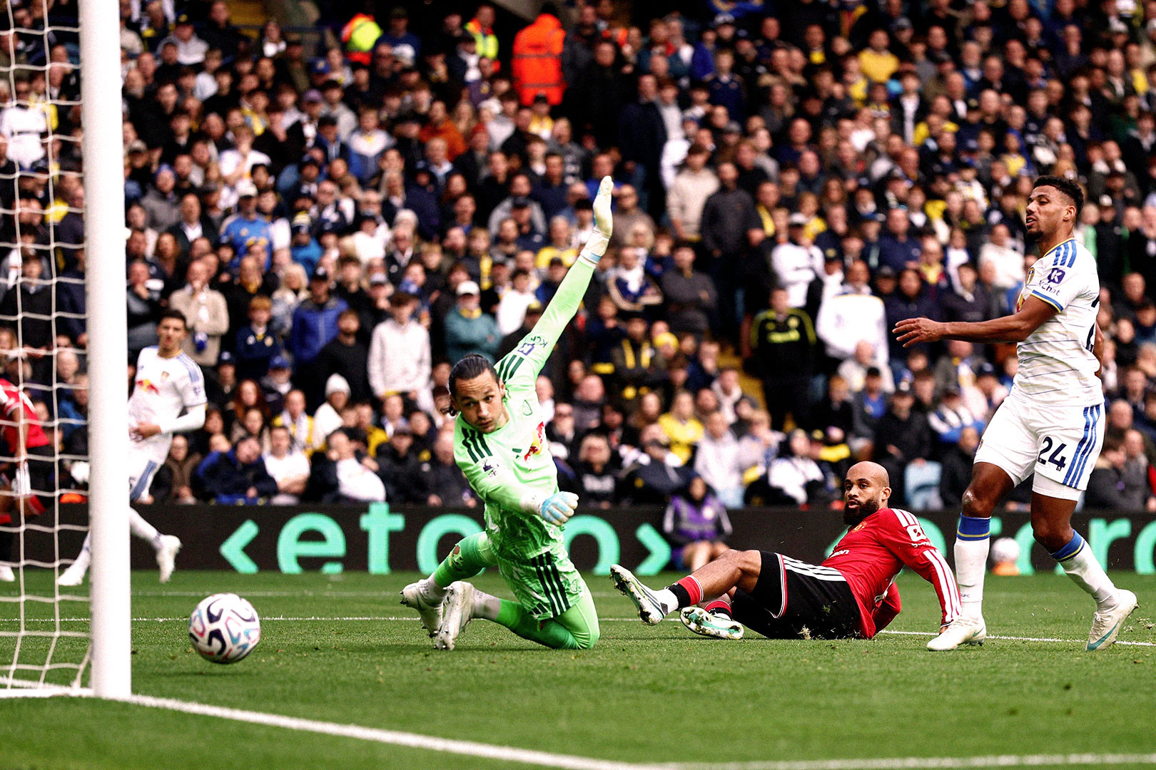 Mbeumo Leeds MU.jpg