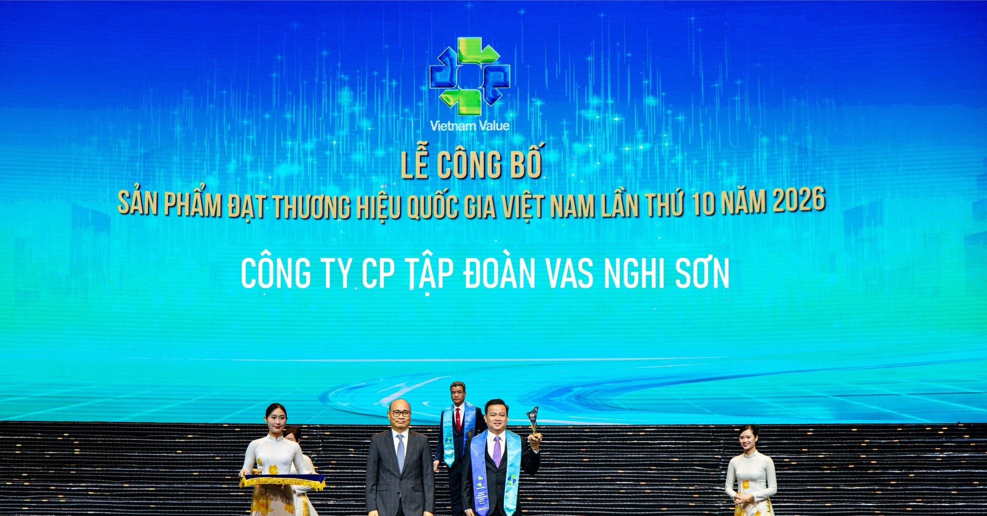 VAS: Ba dấu son ‘Thương hiệu Quốc gia", khát vọng đưa thép Việt vươn xa
