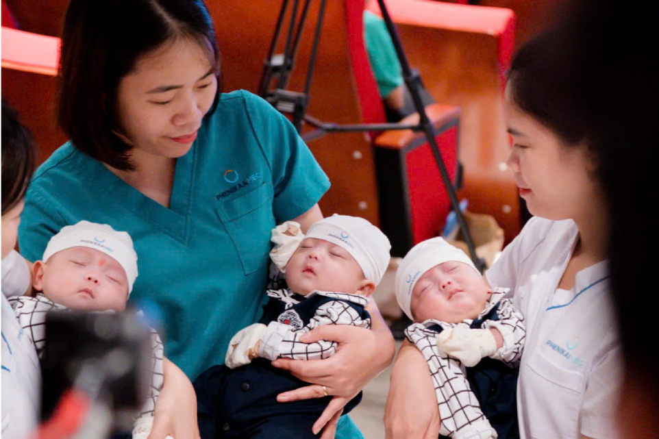 36 giờ nghẹt thở của mẹ và ba em bé sinh non