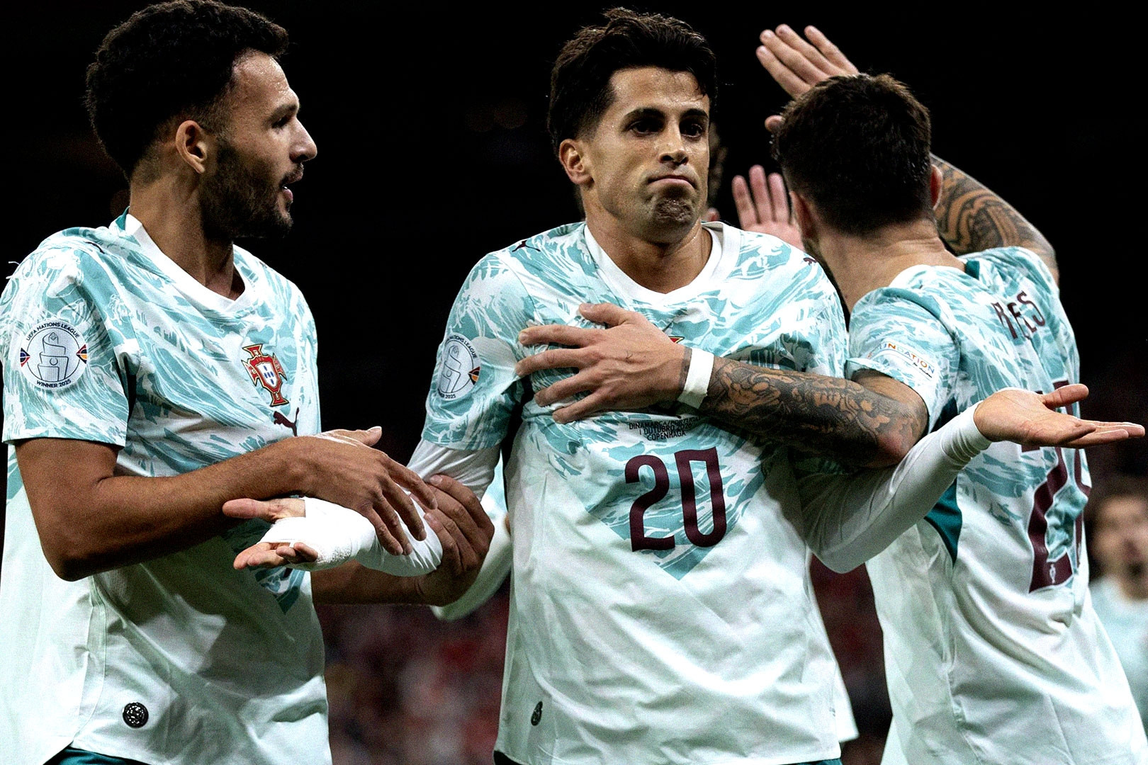 Bồ Đào Nha toàn thắng: Jorge Jesus có thể khiến Ronaldo giải nghệ