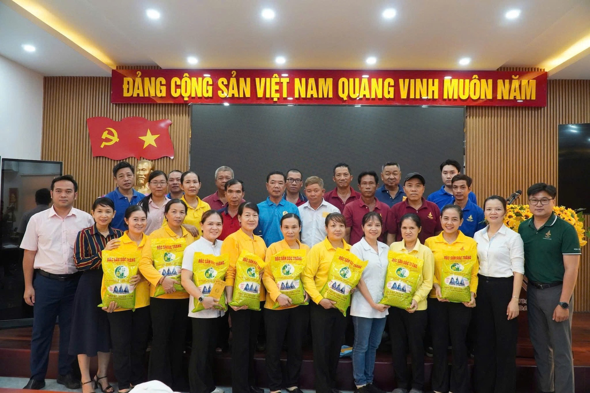 Dấu ấn Công đoàn Vinataba từ những hoạt động thiết thực
