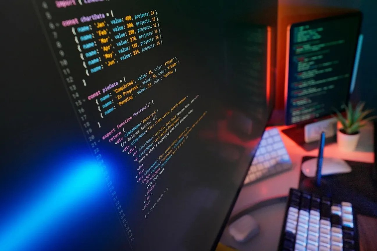 Interpol cảnh báo một điều về AI mà tất cả doanh nghiệp cần lưu ý