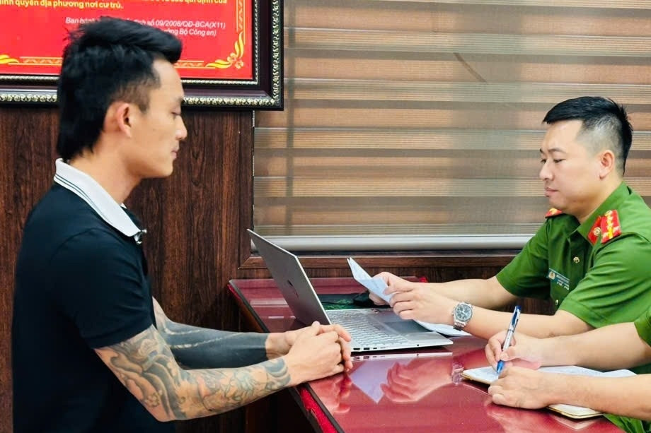 Khởi tố TikToker 'Minh Sầm Sơn' vì dùng nội dung bạo lực để câu tương tác