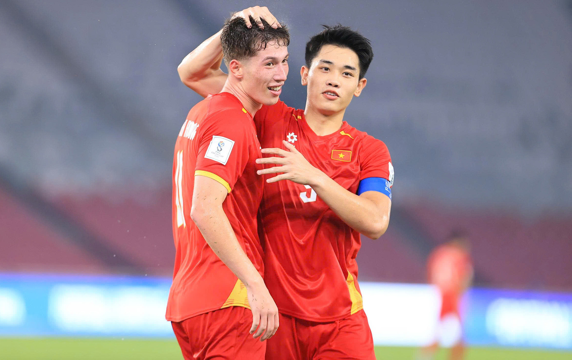 minh hoang tuyen viet nam 1.jpg
