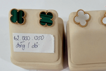 Nam giám đốc bán đồng hồ, trang sức nhái Rolex, Cartier, có nhẫn giá 75 triệu đồng