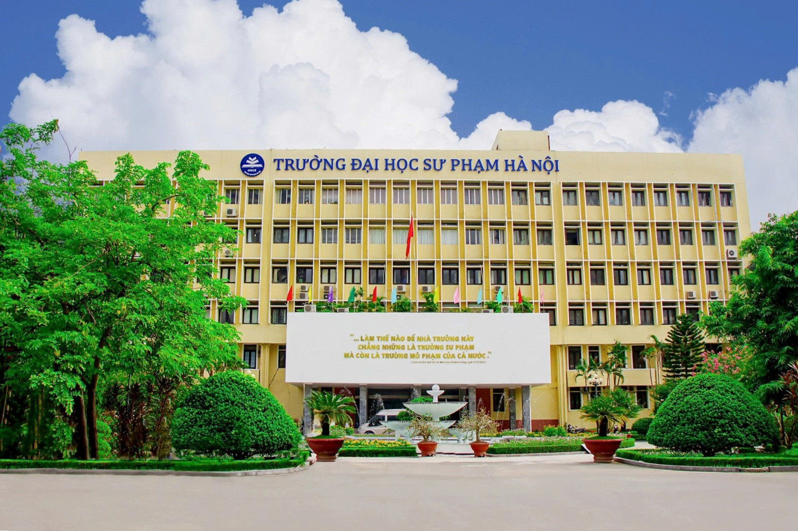 sư phạm (2).jpg