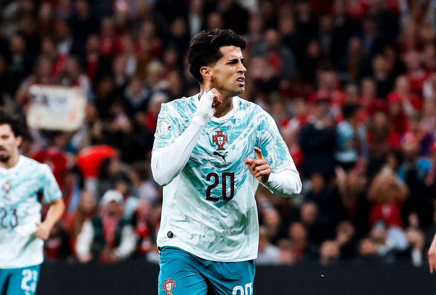 Không Ronaldo, Bồ Đào Nha thắng đậm Đan Mạch