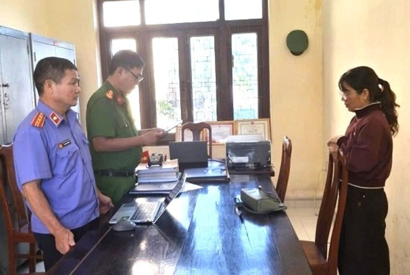 Vay tiền đáo hạn ngân hàng.jpg