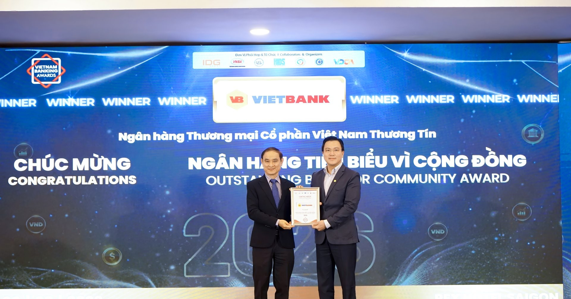 Vietbank được vinh danh ‘Ngân hàng tiêu biểu vì cộng đồng 2026’