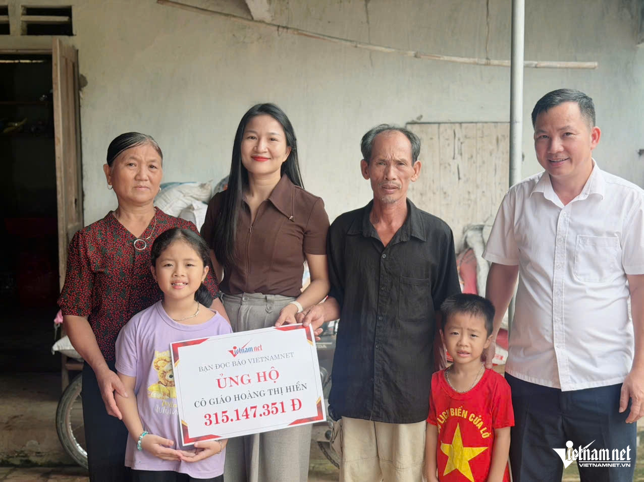 W-a báo VietNamnet.jpg