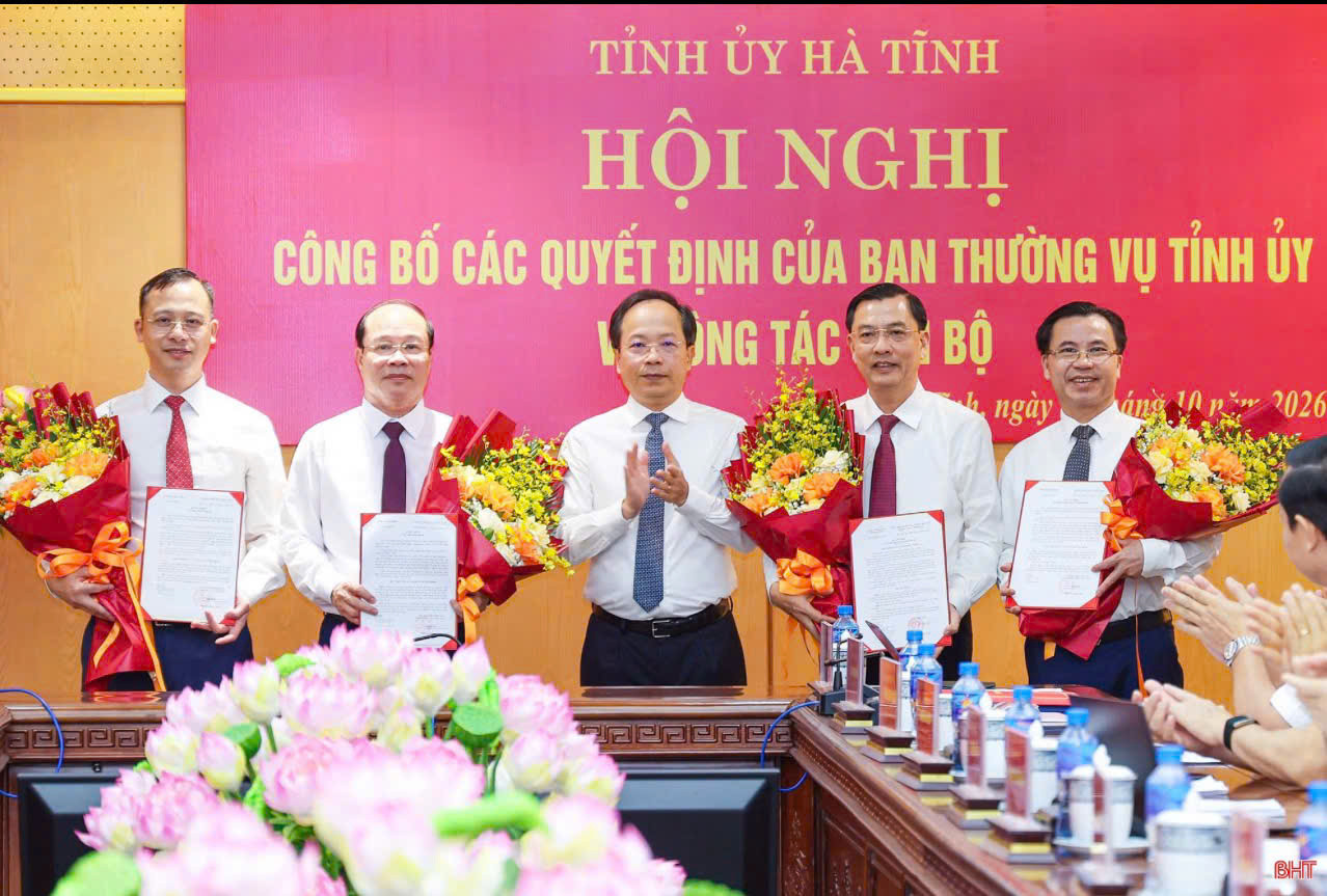 a báo Hà Tĩnh.jpg