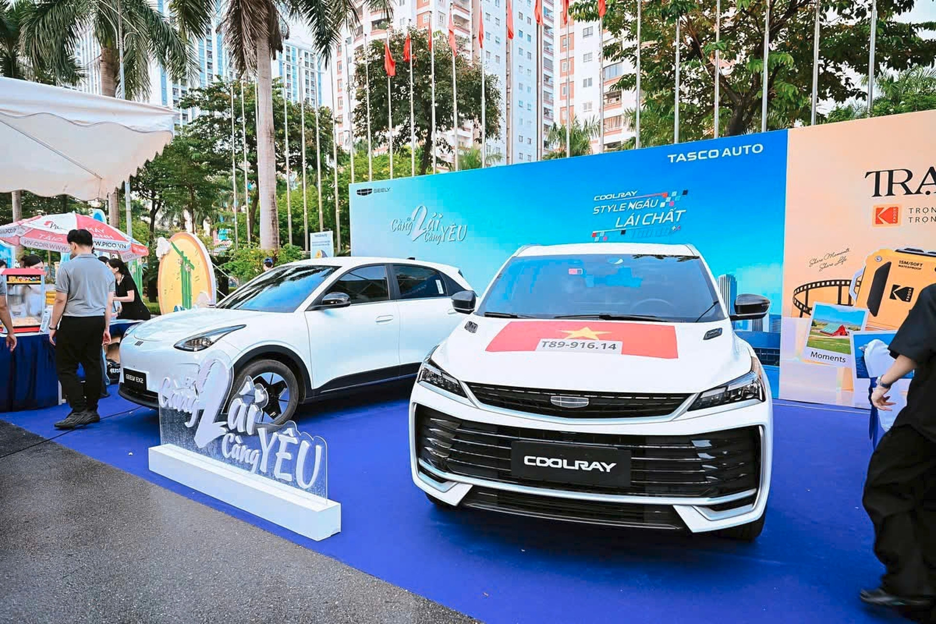 Cách Geely Việt Nam chiều lòng khách: Quà tặng đặc biệt, ưu đãi mua xe