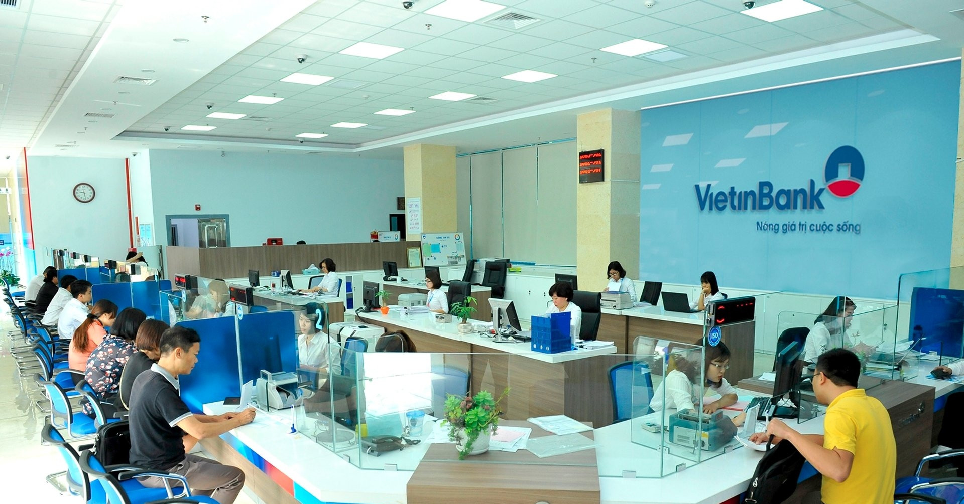 VietinBank triển khai các giải pháp giảm lãi suất cho vay tới 2%/năm