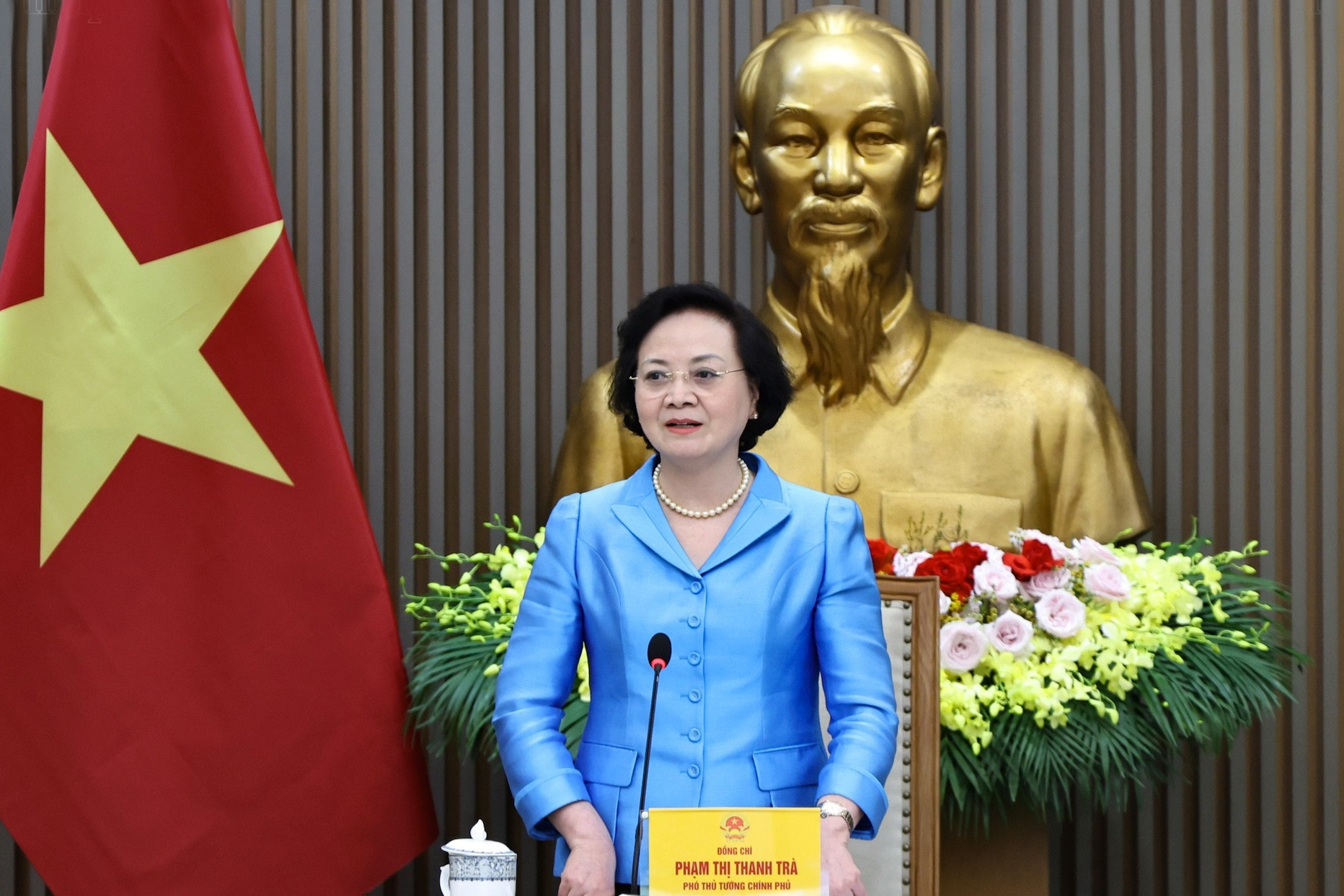 Phó Thủ tướng: Không lấy biên chế hiện có làm căn cứ xác định vị trí việc làm